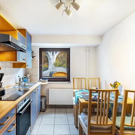 Am Viadukt Willingen (Upland)